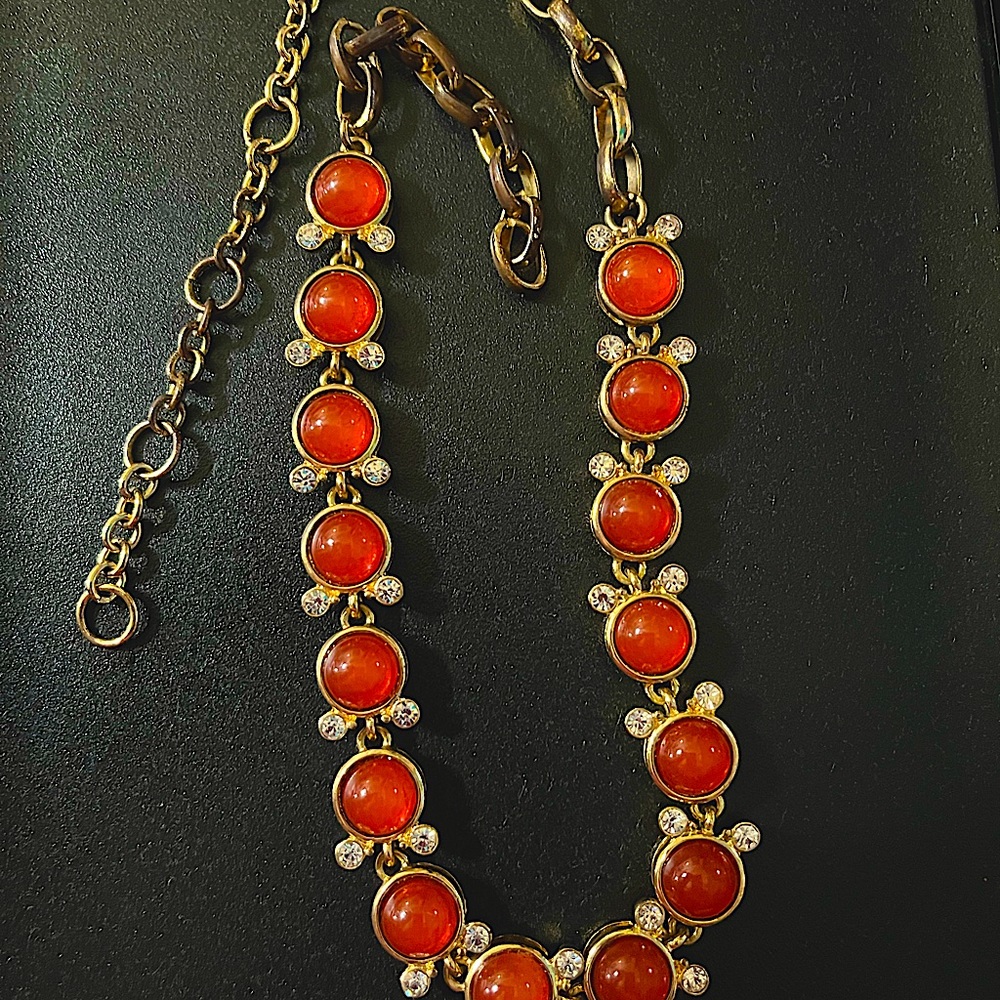 Knecklace.  Gold plated.